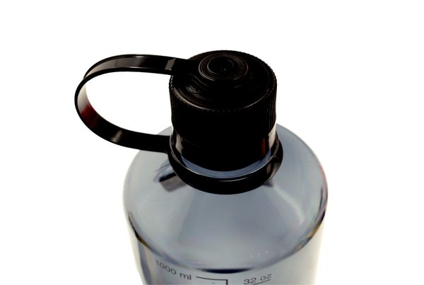 Top view of the black lid of the 32OZ Narrow mouth Nalgene bottle