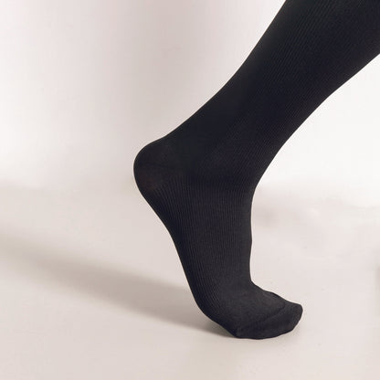 Men's Compression Trouser Socks 15-20 mm Hg, Black Foot Highlight Photo