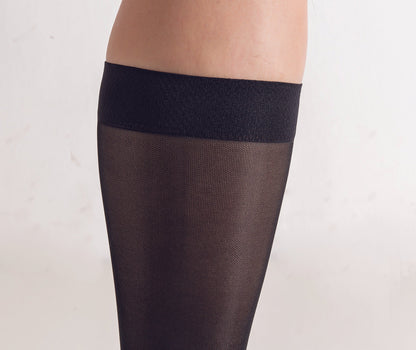 Women's Compression Knee Socks 20-30 mm Hg, Black Knee Band Highlight Photo